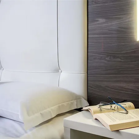 فندق ايبيس ستيلز ميلانو سنترو 3*