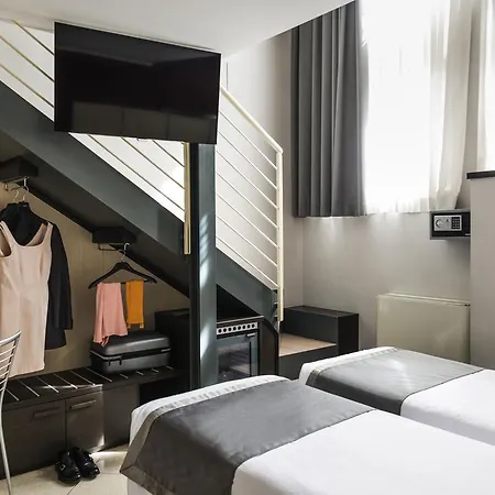 ايبيس ستيلز ميلانو سنترو