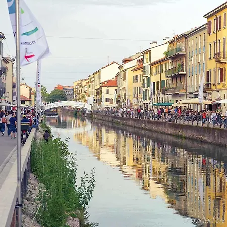 فندق ايبيس ستيلز ميلانو سنترو 3*