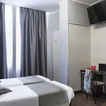 Hotel Ibis Styles Centro 3*