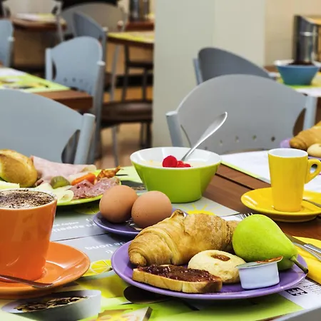 Ibis Styles Centro Hotel 3*