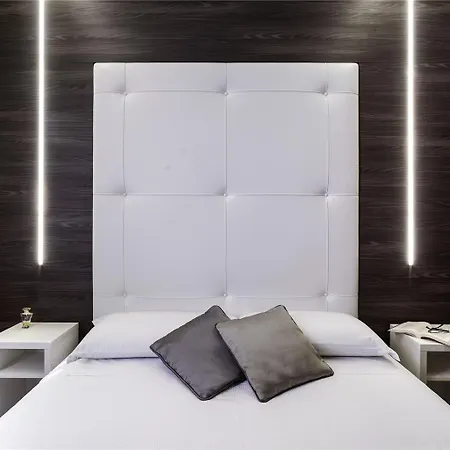 Ibis Styles Centro Hotel 3*