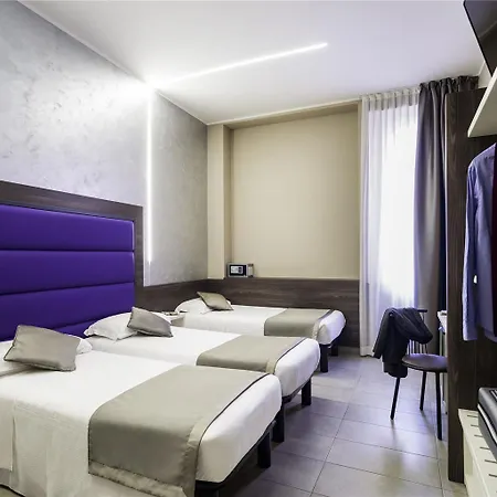 Ibis Styles Centro 3*