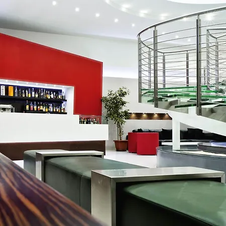 Ibis Styles Centro 3* Milán