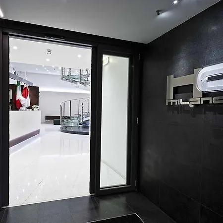 Ibis Styles Centro 3* Milán