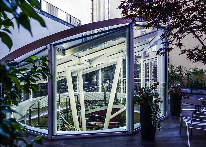 Ibis Styles Centro 3*