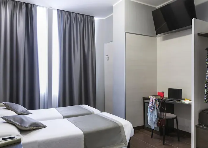 Hotel Ibis Styles Centro 3*