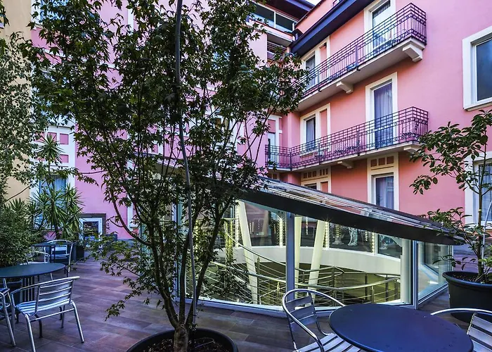 Ibis Styles Centro Milão