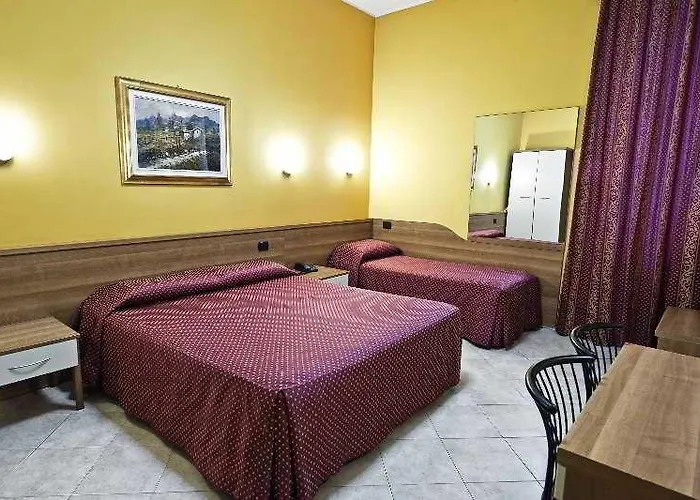 Hotel Ibis Styles Centro 3*