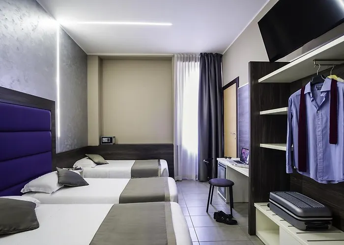 Hotel Ibis Styles Centro 3*